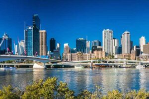 The Brisbane River location in Summer time with the city full of activity. However, when the sun goes down, the activity does not stop. Business Electricity Prices can help your business reduce energy cost in Brisbane, the Sunshine Coast, the Gold Coast or anywhere else in Queensland